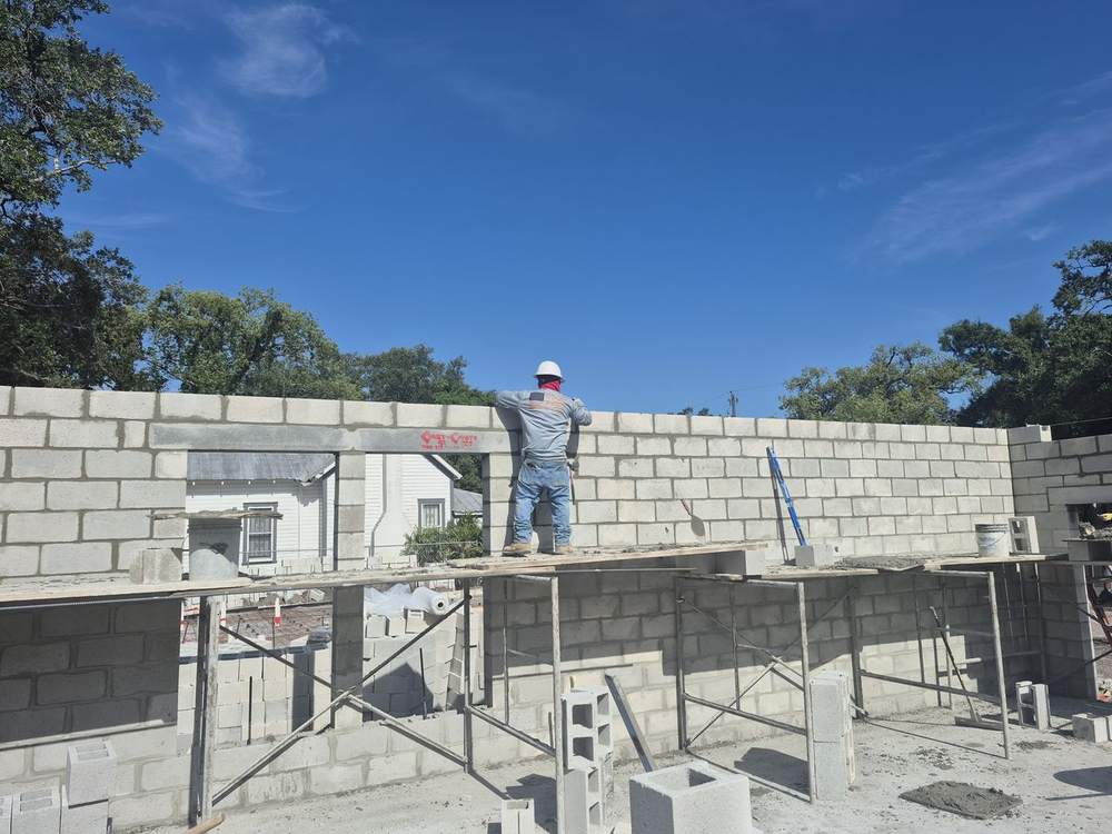MMATGC CMU block work — Laying CMU with cast-crete lintel